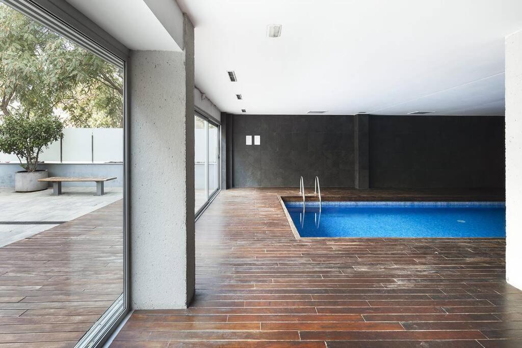 Cozy Apartment Forum Beach Сант Адриа де Бесос Екстериор снимка